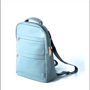 Canary convertible backpack